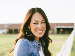For one, she and her husband starred in hgtv's fixer upper, a phenomenally successful television show that ran for five seasons and left all of us wanting to demo our own kitchens. Introducing Hgtv S Fixer Upper Star Joanna Gaines Hgtv S Decorating Design Blog Hgtv