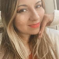 Abigail Parra's Instagram, Twitter & Facebook