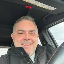 Are there any patios in Barrie with tvs outside to watch the Jays game?