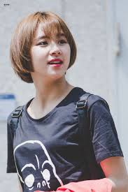 Cut the stress from your next hair appointment — here is a list of tips to get your best haircut ever. Twice Chaeyoung Korean Girl Short Hair Styles Japan Girl