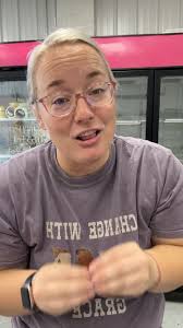 Fresh lady peas going in the cooler! $42 a 8 lb bushel