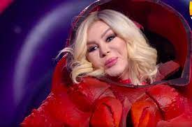 Співати ірина білик почала, коли їй було чотири роки. 51 Letnyaya Irina Bilyk Na Maske Porazila Ukraincev Vneshnostyu Chto S Licom Znaj Yua