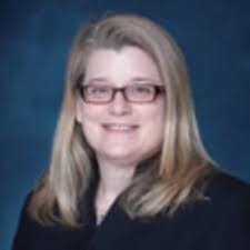 Lara Austin's Instagram, Twitter & Facebook