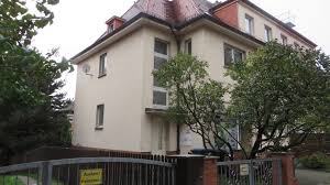 Sie suchen nach einem haus zur miete in anhalt bitterfeld? 4 Zimmer Wohnung Zu Vermieten Friedensstrasse 35 06749 Bittereld Wolfen Ot Bitterfeld Bitterfeld Wolfen Mapio Net