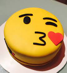 Emoji Cake Happy Birthday Cakes Emoji Cake Cake