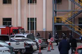 Gaziantep'te patlama kentin genelinde duyuldu. Tevlwerxzbaatm