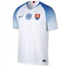 Boutiquemaillotfootpascher.com,fournir maillot de foot slovaquie 2018 pas cher les plus grands chemises de football achats en ligne,nous offrons des prix compétitifs dans l'expédition dans le. Maillot De Foot Slovaquie Domicile 2018 19 Nike