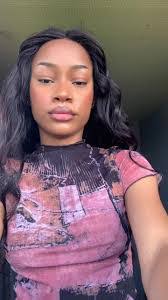 Heidi Patrick's Instagram, Twitter & Facebook