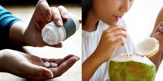 Air kelapa memiliki sejarah panjang baik, sebagai obat maupun untuk diminum. Minum Air Kelapa Bersama Dengan Ubat Boleh Menyebabkannya Tawar