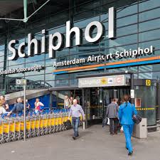 Find everything you need to know about your flight, baggage, crowd levels, shops, parking and more at amsterdam airport schiphol. Amsterdam Airport Schiphol International Airport Review