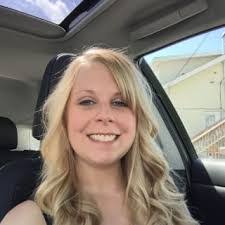 Amanda Middlebrooks's Instagram, Twitter & Facebook