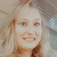 Holly Outlaw's Instagram, Twitter & Facebook