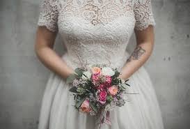 Wunderschöne brautmode und hochzeitskleider für das richtige hochzeitskleid (brautkleid oder modisches outfit) gibt es keinerlei vorschriften. Lena Hoschek Wir Haben Ja Gesagt Woman At