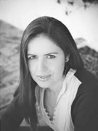 Maria Espada's Instagram, Twitter & Facebook