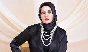 Royal city of klang, selangor darul ehsan, malaysia as referred to the information given at murai.com. Liza Hanim Cipta Lagu Buat Ayah