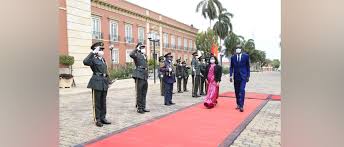 Rate your experience with the embassy of india lisbon in portugal: Embassy Of India Luanda Angola