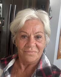 ISO a nail technician that does dip nails and amazing hand painted designs.  New to town and looking for that special someone.