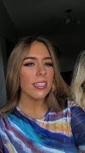 Leanne Wisniewski's Instagram, Twitter & Facebook