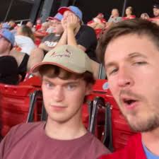 Anthony Gott and Larissa Ehlert's Wedding Website