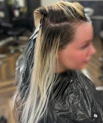 Absolutely stunning hair by David 🧊🤍🧊 ℂ𝕠𝕠𝕝 𝕥𝕠𝕟𝕖𝕕 𝕓𝕝𝕠𝕟𝕕𝕖  @hairkingshairextensions 150 bonds, 22" in 2 beautiful shades Book online  with David, the link in