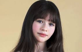 $1 million age 17 years old march 12, 2003 her mom labored as a mannequin. Malina Weissman Wiki Bio Age Ethnicity Height Career Net Worth Boyfriend Affairs Life Trivia Celebwikibio