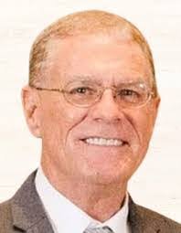 Mary Wayt's Instagram, Twitter & Facebook