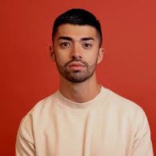 Zachary Mcbee's Instagram, Twitter & Facebook