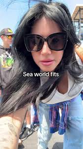 Family ootds #ootdinspo #seaworld #family #sandiego #relatable #momsover30