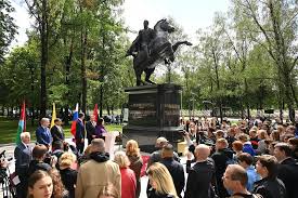 Simón Bolívar Statue Unveiled in Moscow – Orinoco Tribune – News and  opinion pieces about Venezuela and beyond
