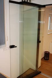 Falttur Glas Fur Innen Oder Aussen Sunflex Faltelemente Osterreich Falttur Glas Schiebetur Glas Glasschiebetur