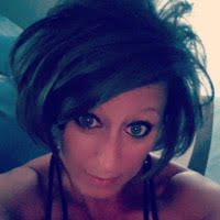 Melissa Senger's Instagram, Twitter & Facebook