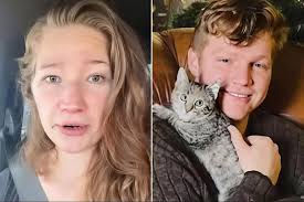 Sister Wives: Price Of Robyn's House Rises From $900K To $1.5 Million! Fans  Think She Should Pay Back JANELLE'S MONEY