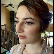 Hailey Lynne Artistry