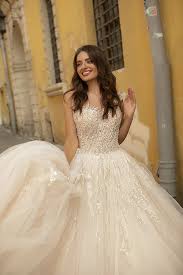 See more ideas about dresses, wedding dresses, wedding gowns vintage. Wedding Dresses Buy Unique Luxury Bridal Gowns By Oksana Mukha 2020