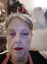 I never got to see either of my grandmothers, and my Mom was not that great  of a cook, God rest her. Though I loved her meatloaf and baked potato  dinner, and