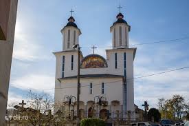 Infintata in 2003 preot paroh din 2006 , lucrarile de constructie au aparut in 2007, slujba se face in paraclis. Biserica OrtodoxÄƒ Pogorarea Sfantului Duh Din ZalÄƒu Obiective Turistice SÄƒlaj DeÈ™tepÈ›i Ro