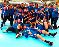 Wie kroatien auf busquets muss aber auch spanien mit luka modric auf einen nimmermüden routinier aufpassen, der die feurigen gegen schottland mit einem traumtor und einer vorlage ins achtelfinale führte. Handball Historie U21 Wm Frankreichs Junioren Uberholen Spanien Im Medaillenspiegel Kroatien Mit Bestem Ergebnis