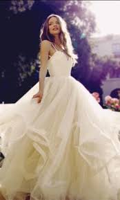Lauren Elaine Magnolia Lebr00163ma Wedding Dress New Size 4 2 995 Dresses Wedding Dresses Floral Wedding Dress