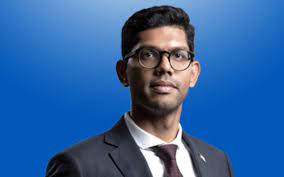 Investor & senior advisor focusing on leadership, investment, sustainability & transformation. 3 Things To Know About Berjaya Corporation S New Ceo Jalil Rasheed