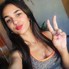 Yenisel Hernandez's Instagram, Twitter & Facebook