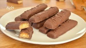 Barres Chocolatees Caramel Et Shortbread En 2020 Chocolats Faits Maison Recette Gateau Chocolat Gateaux Et Desserts