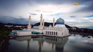Waktu doa hari ini di kota kinabalu akan bermula pada 04:26 (matahari terbit) dan selesai di 19:43 (isyak). Jom Bercuti Ke Sabah Masjid Terapung Sabah Facebook