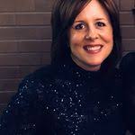 Shannon Houghtaling's Instagram, Twitter & Facebook