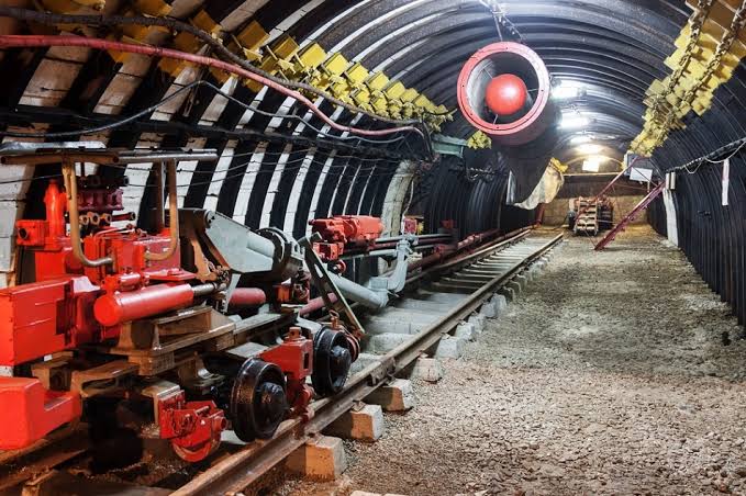 Advanced Mine Ventilation