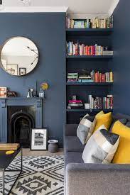 Dark Blue Walls By Farrow Ball Lifted With Yellow Velvet Cushions And Alcove Shelv Salas De Estar Cinza Sala De Estar Azul Escuro Sala De Estar Azul Marinho