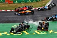 Formula one driver romain grosjean was trapped in a burning car after it sliced in half and exploded into a fireball, following a crash on the first lap of the bahrain grand prix on sunday. Kcs6vy2f8750vm
