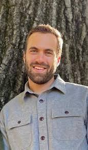 Thomas Roehl's Instagram, Twitter & Facebook