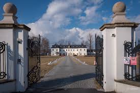 Discover the beauty hidden in the maps. Schlosserhopping Im Hirschberger Tal 6 Tipps Fur Schlesien
