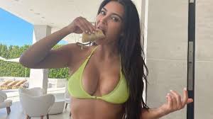 Waiting for your permission to load the instagram media. Kim Kardashian Seduces Her Fans In A Very Sexy Mini Bikini On Instagram World Today News