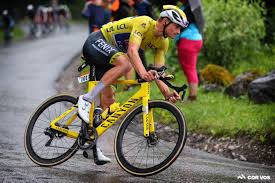 Van aert en van der poel doen er elk een overwinning bij in lebbeke en heerlen. Mathieu Van Der Poel Leaves The Tour De France Cyclingtips